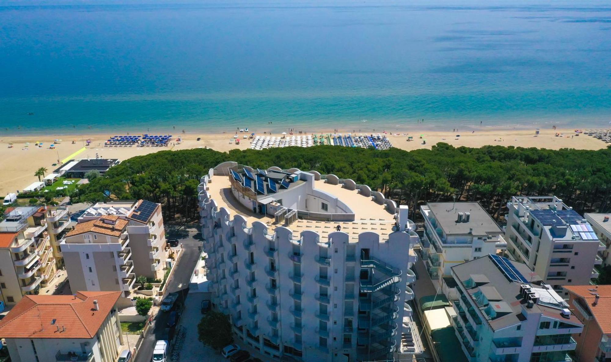 Hotel Lido Альба-Адриатика Экстерьер фото